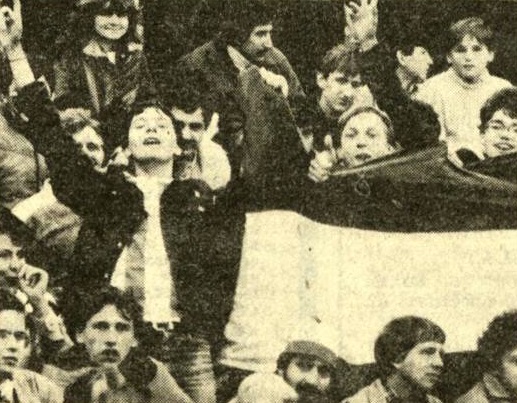 idokapszula_nb_i_1985_86_wales_magyarorszag_merkozes_mnk_kecskemeti_te_szurkolok.jpg