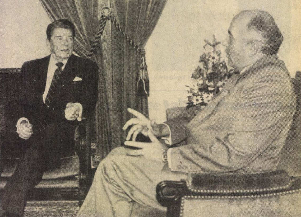 idokapszula_nb_i_1985_86_19_fordulo_ronald_reagan_mihail_gorbacsov_megbeszeles.jpg