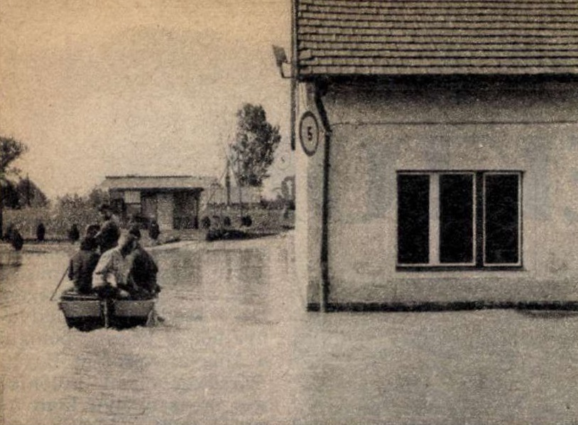 idokapszula_nb_i_1985_86_2_fordulo_arviz_asvanyraro.jpg