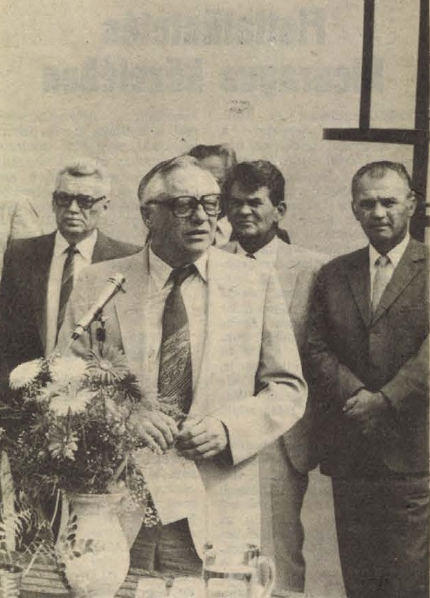 idokapszula_nb_i_1985_86_3_fordulo_faluvegi_lajos.jpg