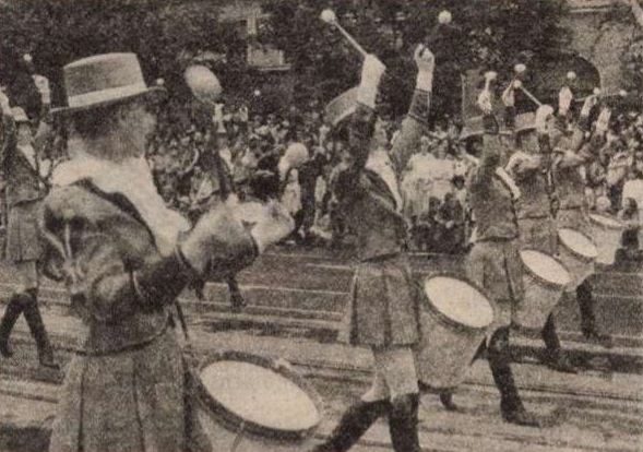 idokapszula_nb_i_1985_86_4_fordulo_augusztus_20_debreceni_viragkarneval_6.jpg