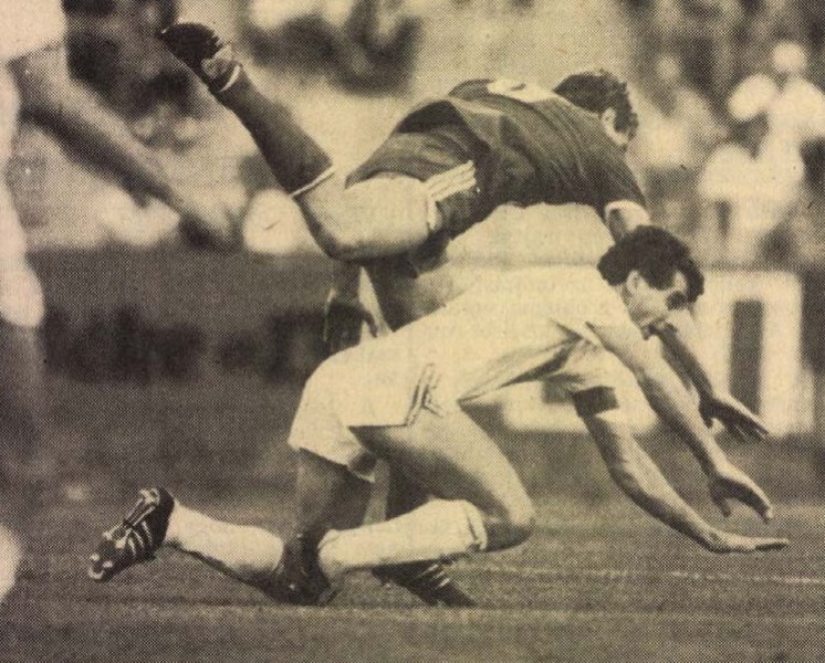 idokapszula_nb_i_1985_86_4_fordulo_bp_honved_tatabanya_laszlo_lakatos.jpg