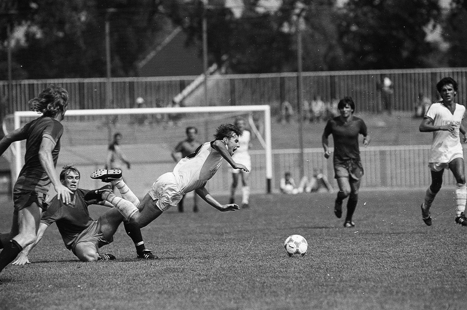 idokapszula_nb_i_1985_86_4_fordulo_csepel_bekescsaba_kelemen_gusztav.jpg