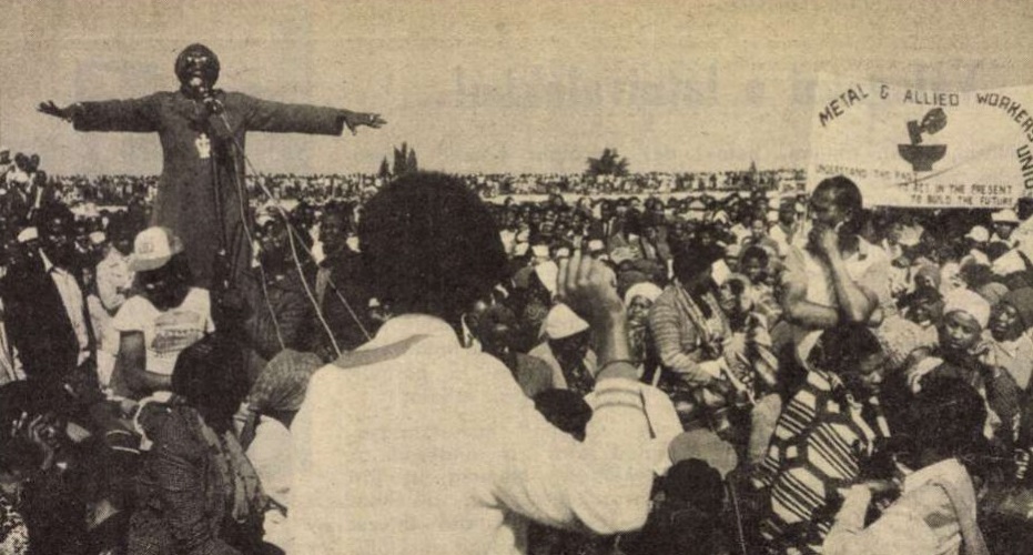 idokapszula_nb_i_1985_86_4_fordulo_desmond_tutu.jpg