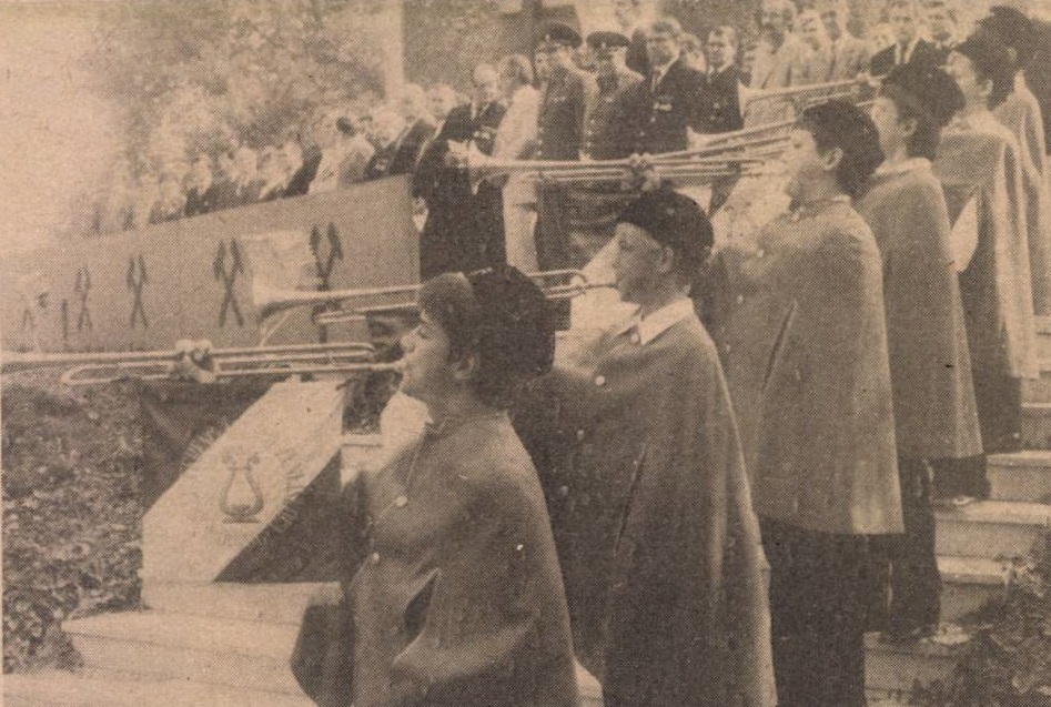 idokapszula_nb_i_1985_86_5_fordulo_banyasznap_dorog.jpg