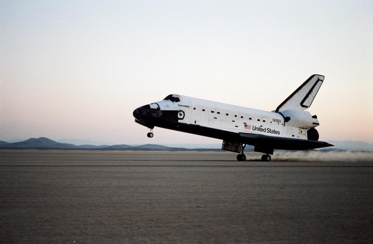 idokapszula_nb_i_1985_86_6_fordulo_discovery_sts-51-i.jpg