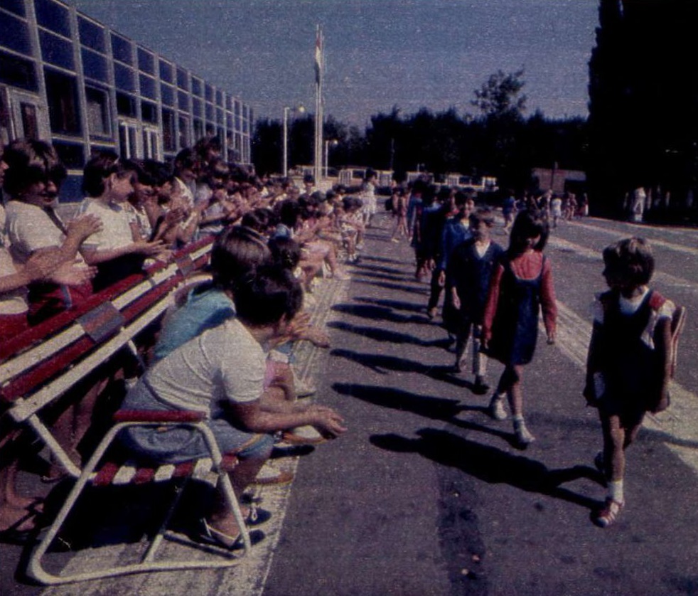 idokapszula_nb_i_1985_86_6_fordulo_divat_1.jpg