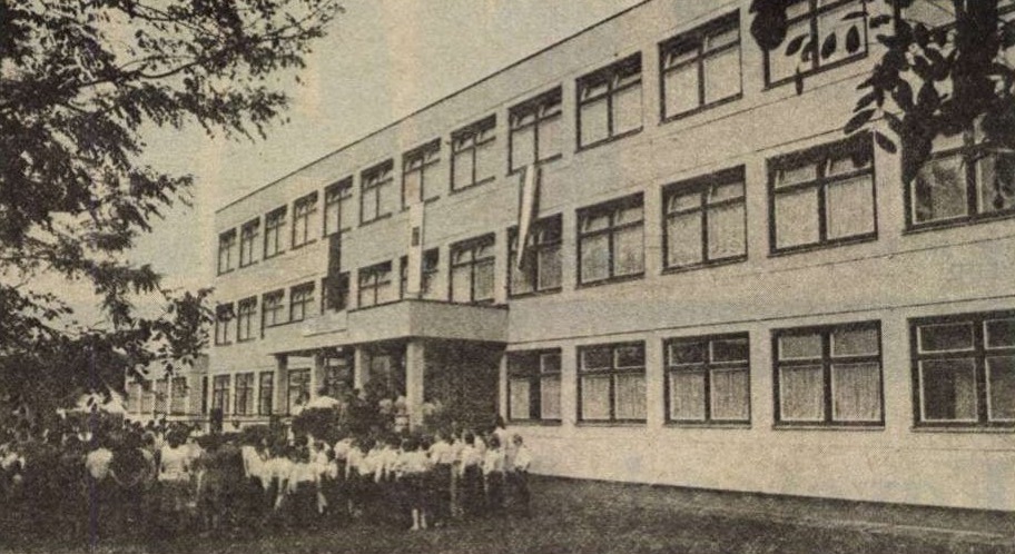 idokapszula_nb_i_1985_86_6_fordulo_hajduboszormenyi_iskola.jpg