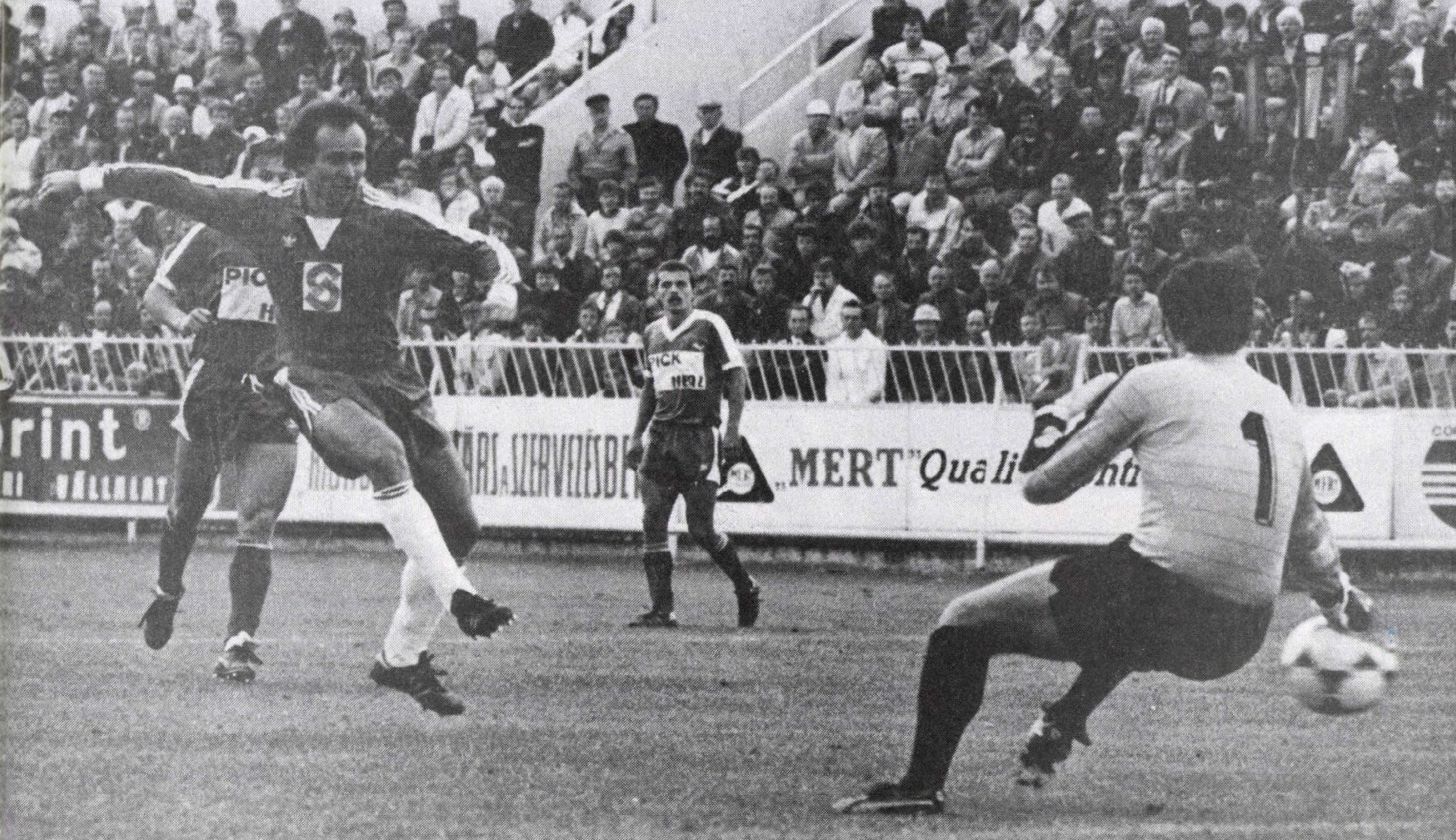 idokapszula_nb_i_1985_86_7_fordulo_mtk_vm_bp_honved_bodonyi_gaspar.jpg