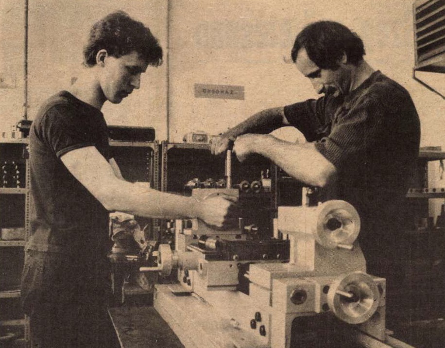 idokapszula_nb_i_1985_86_7_fordulo_nyiregyhazi_vasszerkezeti_es_gepipari_vallalat.jpg