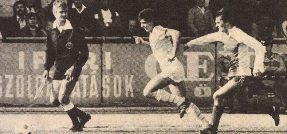 idokapszula_nb_i_1985_86_8_fordulo_bekescsaba_tatabanya_ottlakan_vincze.jpg