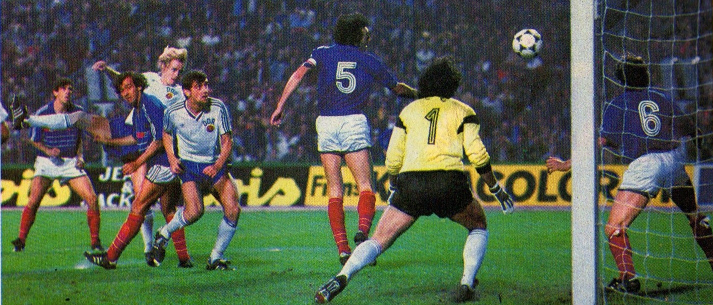idokapszula_nb_i_1985_86_8_fordulo_vb_selejtezok_europai_4_csoport_ndk_franciaorszag_rainer_ernst.jpg