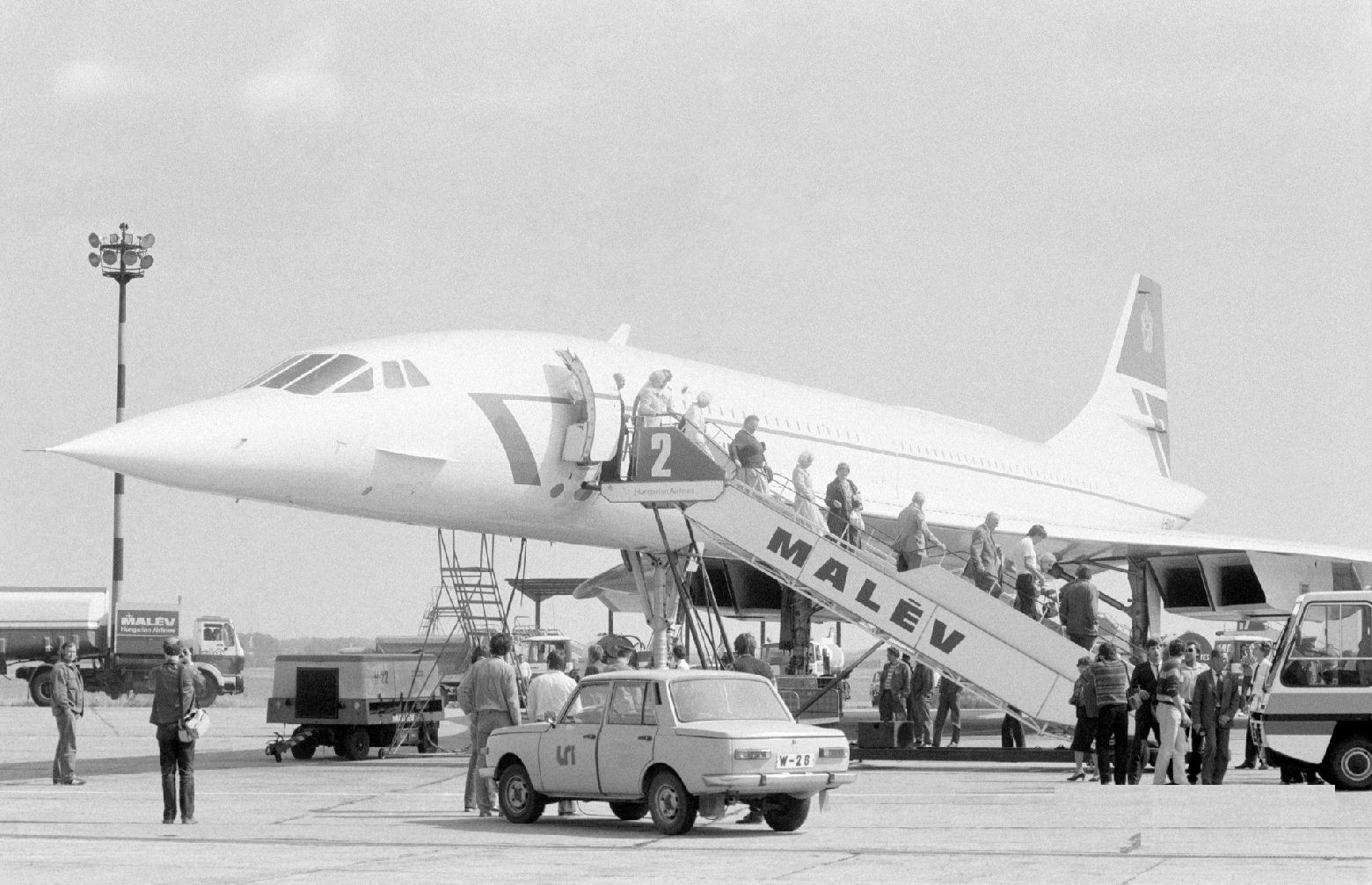 idokapszula_nb_i_1985_86_9_fordulo_headlines_concorde_budapest_ferihegy.jpg