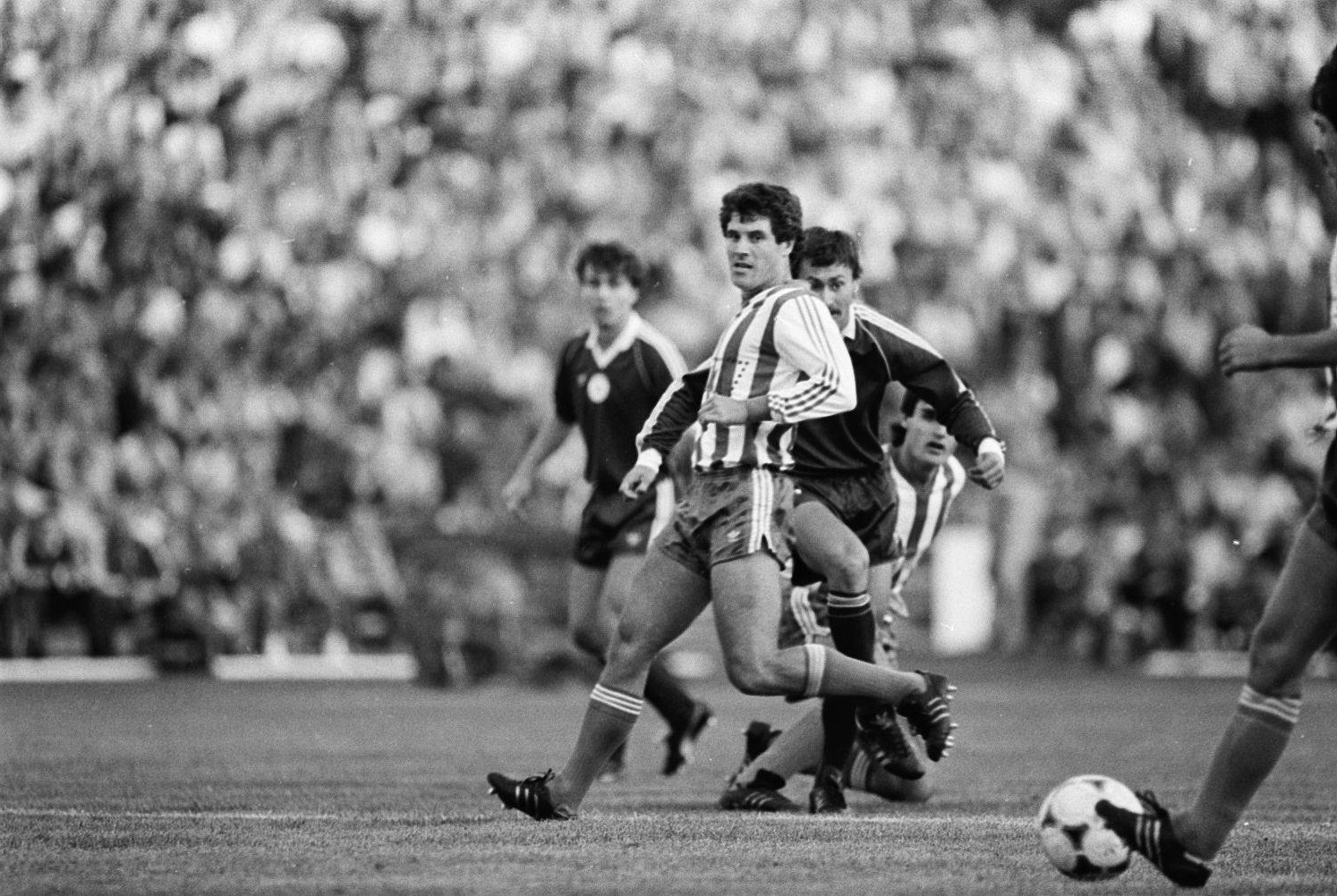 idokapszula_nb_i_1985_86_9_fordulo_u_dozsa_ferencvaros_ambrus_pinter_strausz.jpg
