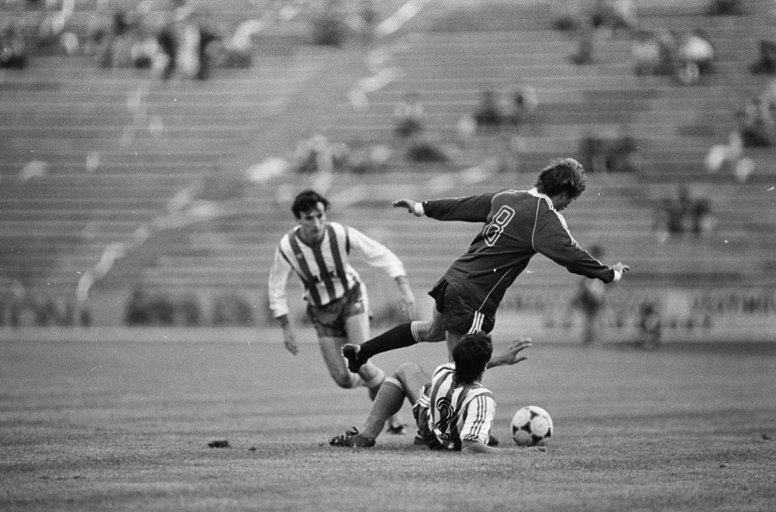 idokapszula_nb_i_1985_86_9_fordulo_u_dozsa_ferencvaros_hamori_steidl.jpg