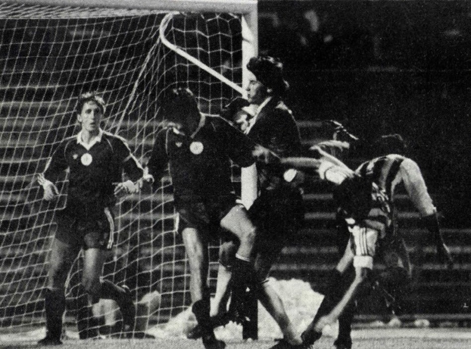 idokapszula_nb_i_1985_86_9_fordulo_u_dozsa_ferencvaros_szendrei_jozsef.jpg