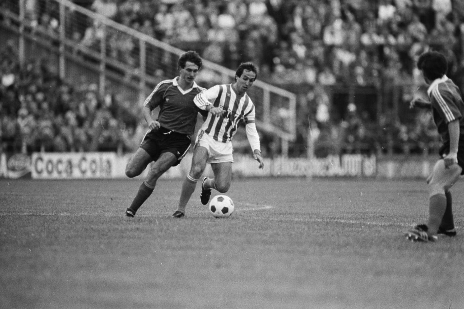idokapszula_nb_i_1985_86_klubcsapataink_nemzetkozi_kupaszereplese_1_fordulo_1_kor_4_fordulo_ferencvaros_pecsi_msc_toma_takacs.jpg