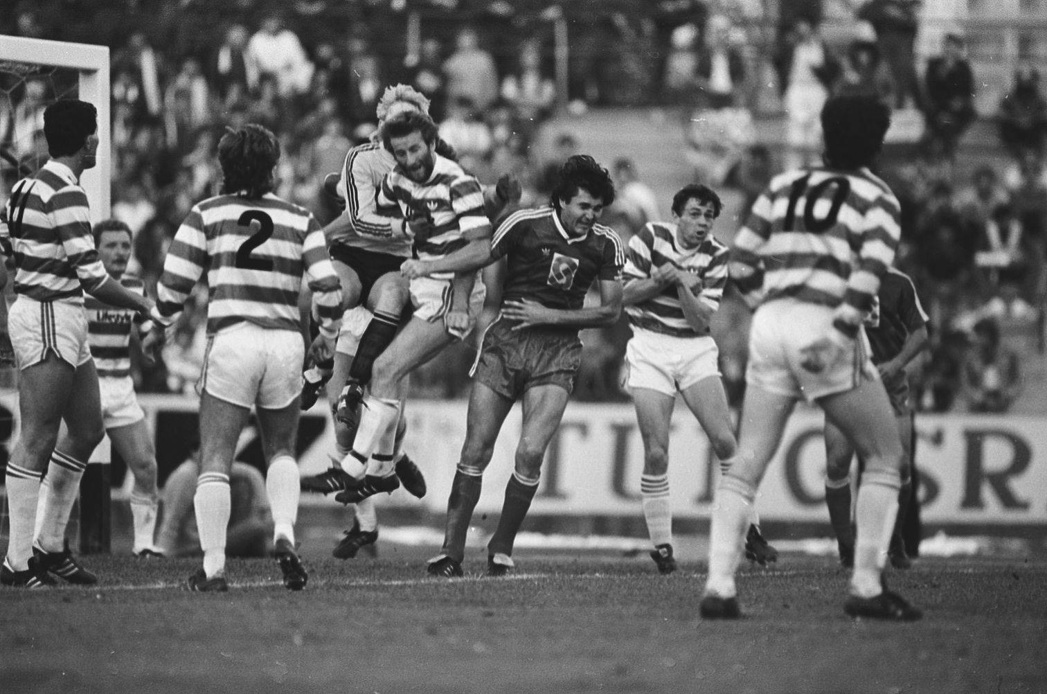 idokapszula_nb_i_1985_86_klubcsapataink_nemzetkozi_kupaszereplese_1_fordulo_1_kor_bp_honved_shamrock_rovers_nagy_antal.jpg