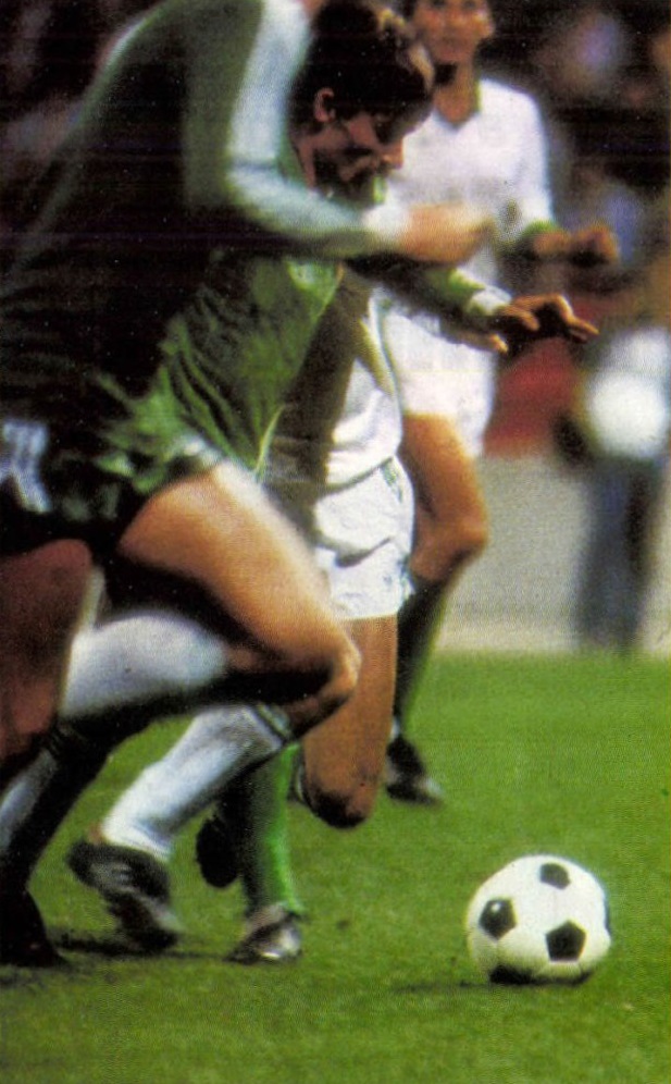 idokapszula_nb_i_1985_86_klubcsapataink_nemzetkozi_kupaszereplese_1_fordulo_1_kor_raba_eto_bohemians_praha_hajszan_gyula.jpg