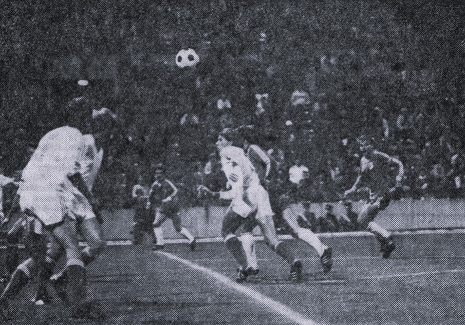 idokapszula_nb_i_1985_86_klubcsapataink_nemzetkozi_kupaszereplese_1_fordulo_1_kor_raba_eto_bohemians_praha_szabo_otto_rubold_hannich.jpg