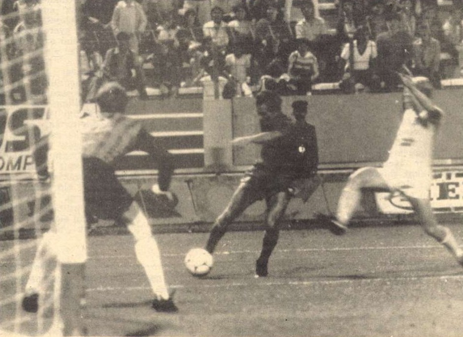idokapszula_nb_i_1985_86_klubcsapataink_nemzetkozi_kupaszereplese_1_fordulo_1_kor_videoton_ff_malmo_vegh_tibor.jpg