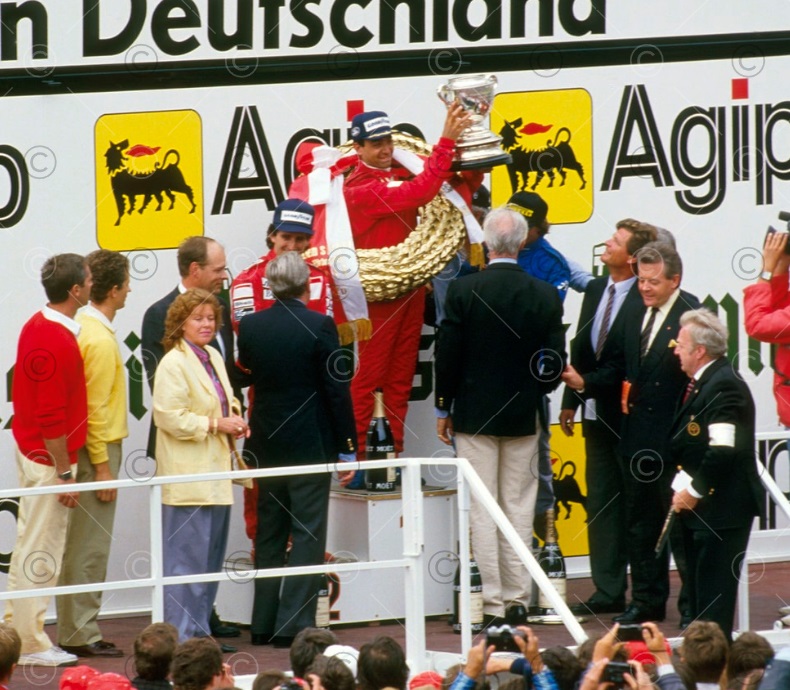 idokapszula_nb_i_1985_86_bevezetes_f_1.jpg
