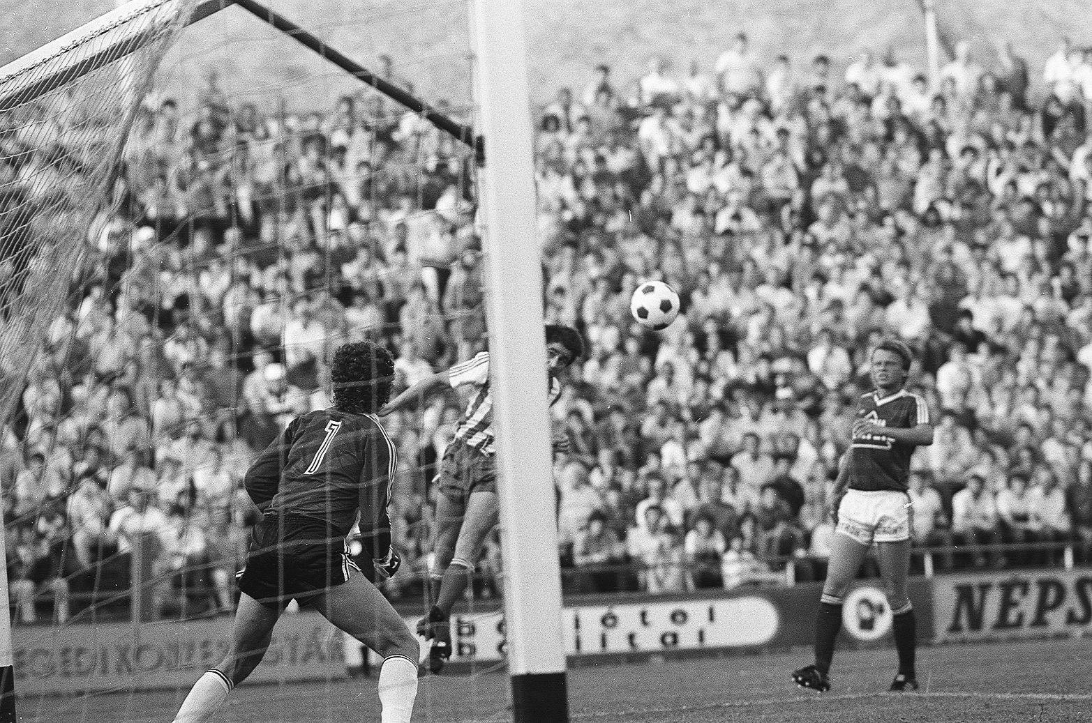 idokapszula_nb_i_1985_86_bevezetes_ferencvaros_austria_wien_helyzet.jpg
