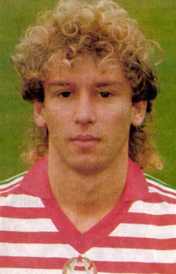 idokapszula_nb_i_1985_86_11_fordulo_valogatott_edzotabor_balogh_tibor.jpg