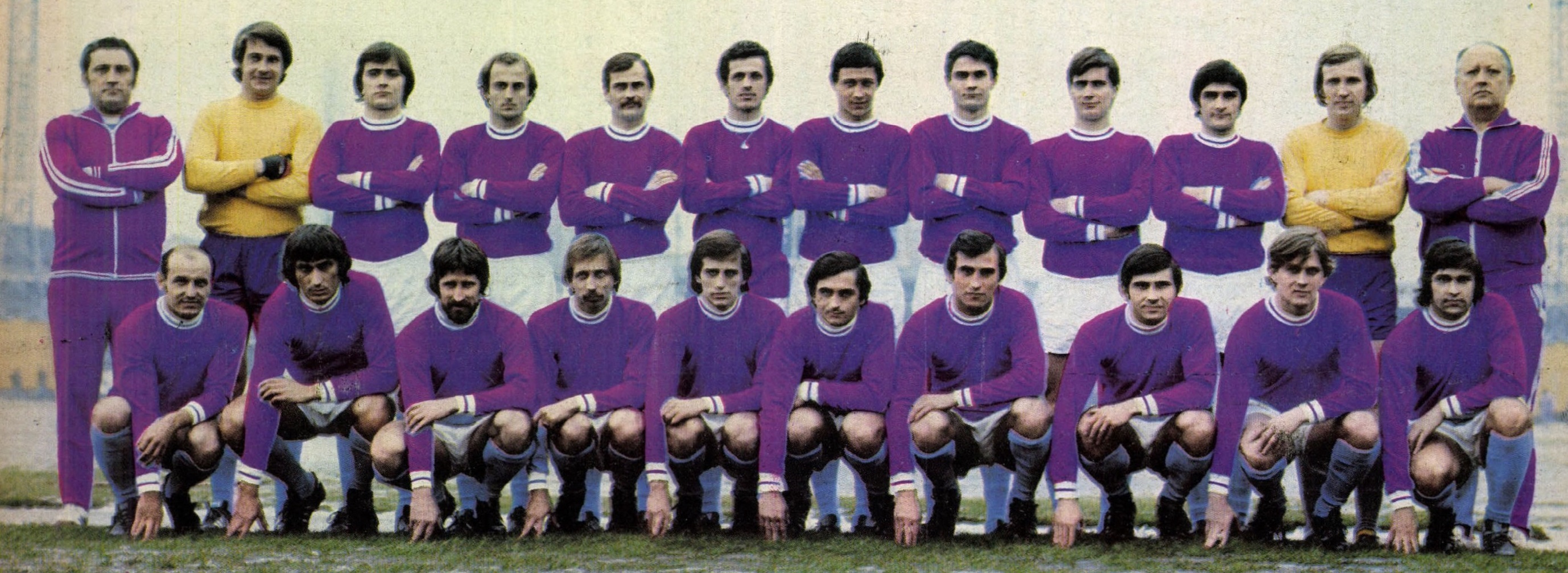 osztalynaplo_fazekas_laszlo_ujpesti_dozsa_1976_77.jpg