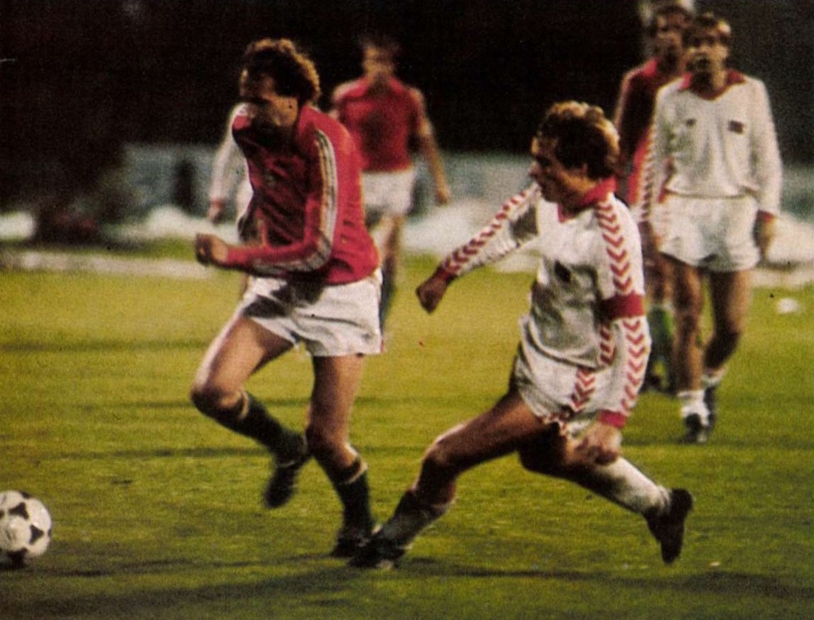 osztalynaplo_fazekas_laszlo_valogatott_1981_norvegia_nepstadion.jpg