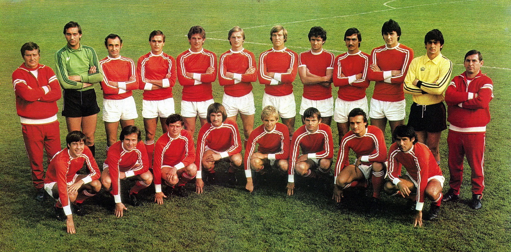 osztalynaplo_gujdar_sandor_bp_honved_1977_78_csapatkep.jpg