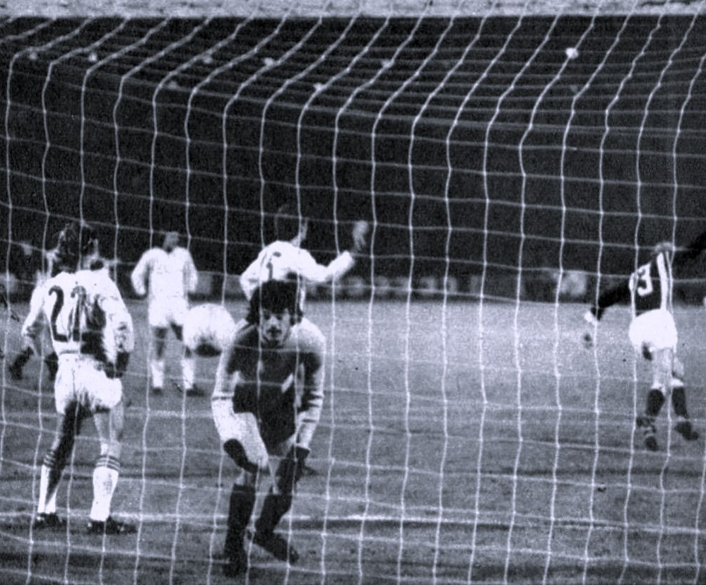 osztalynaplo_harsanyi_laszlo_ujpesti_dozsa_1975_osz_gol.jpg