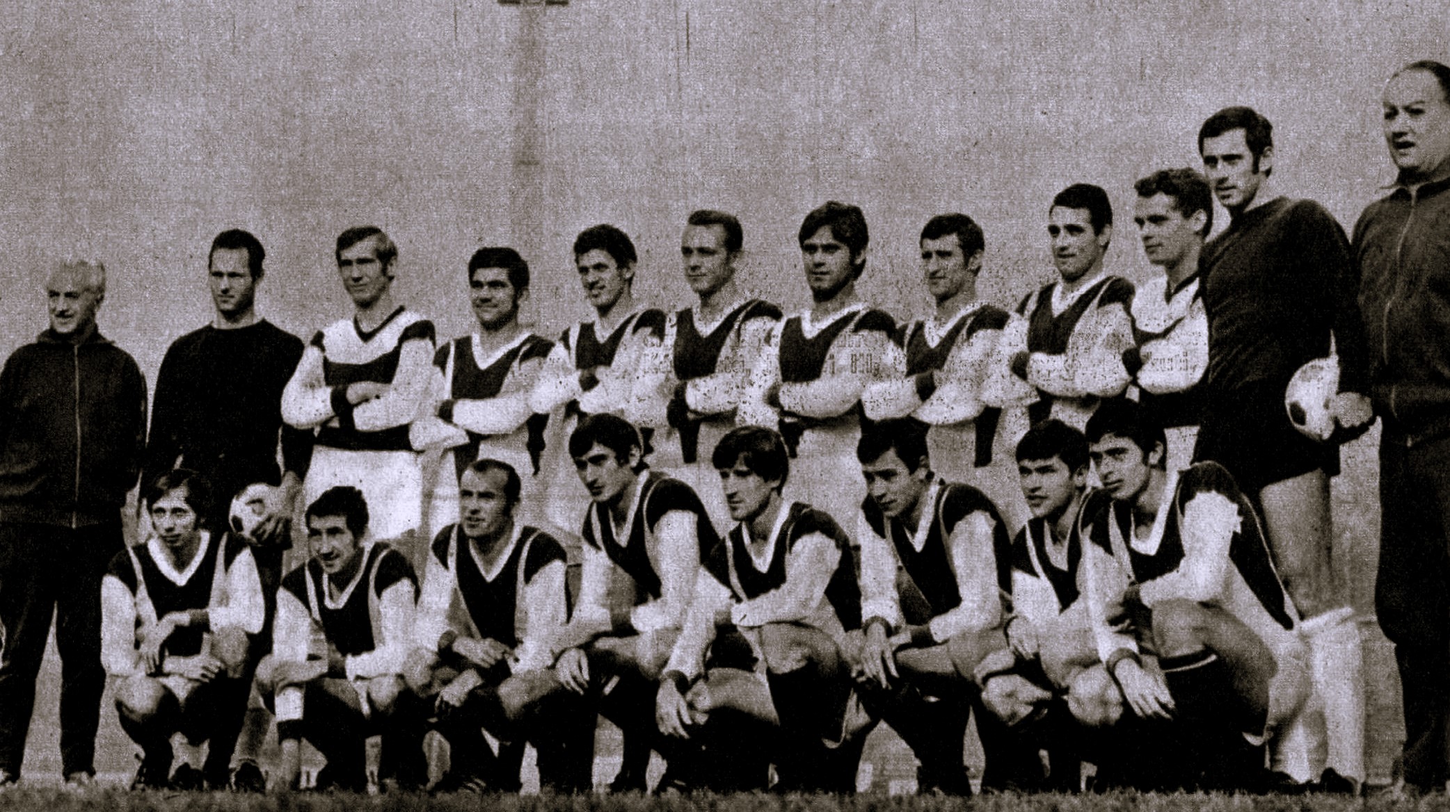 osztalynaplo_kaposzta_beno_ujpesti_dozsa_1969_bajnokcsapat.jpg