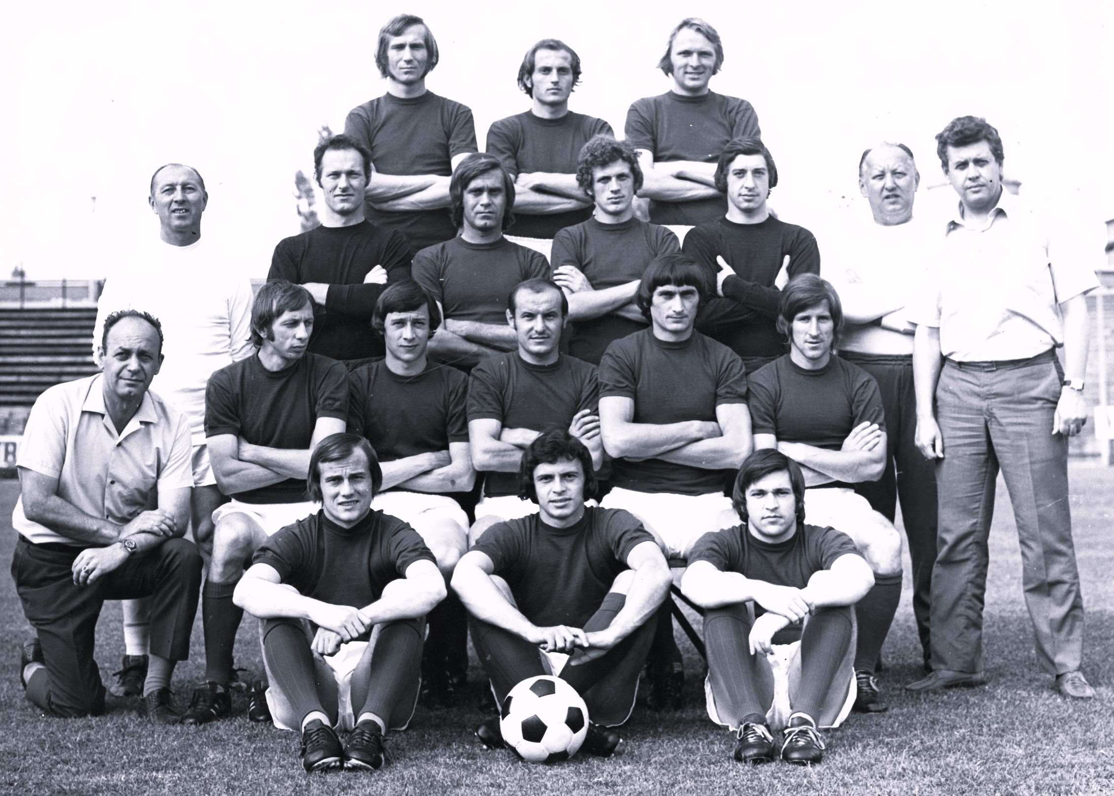 osztalynaplo_kovacs_imre_ujpest_edzo_1972_73.jpg