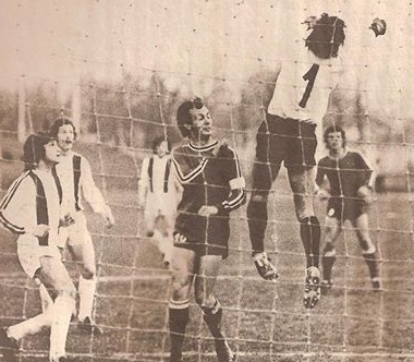 osztalynaplo_kozma_mihaly_bp_honved_1976.jpg