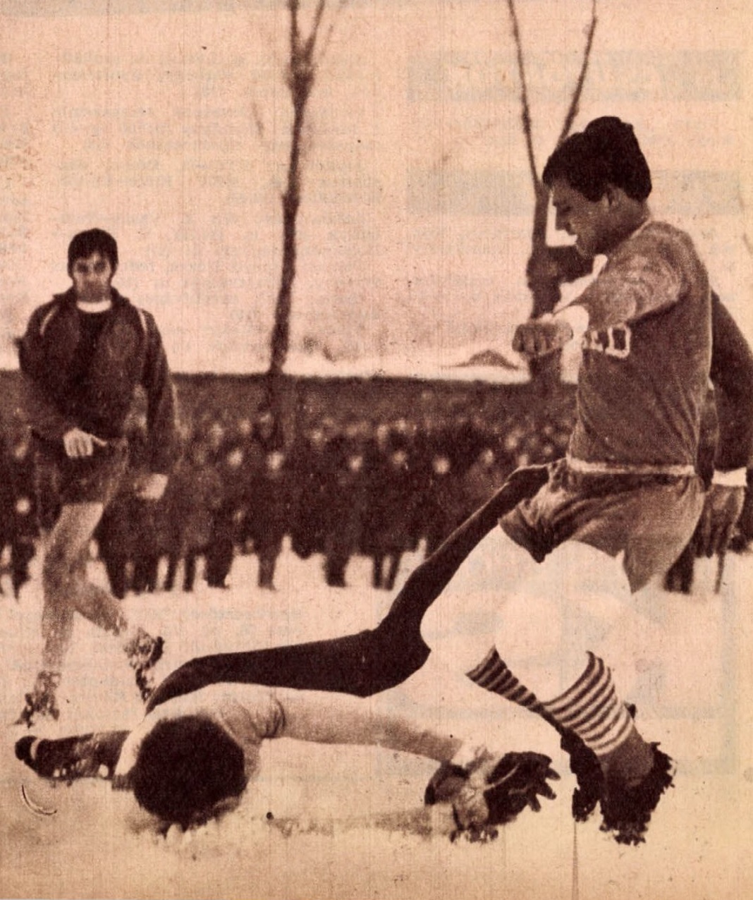 osztalynaplo_pinter_sandor_bp_honved_1970_tel.jpg