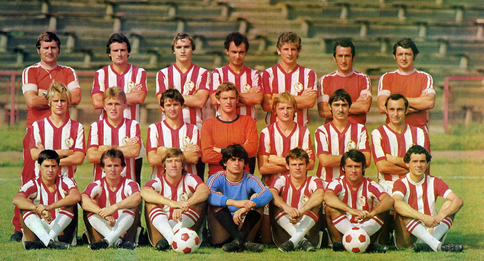 osztalynaplo_pinter_sandor_bp_honved_1977_78.jpg