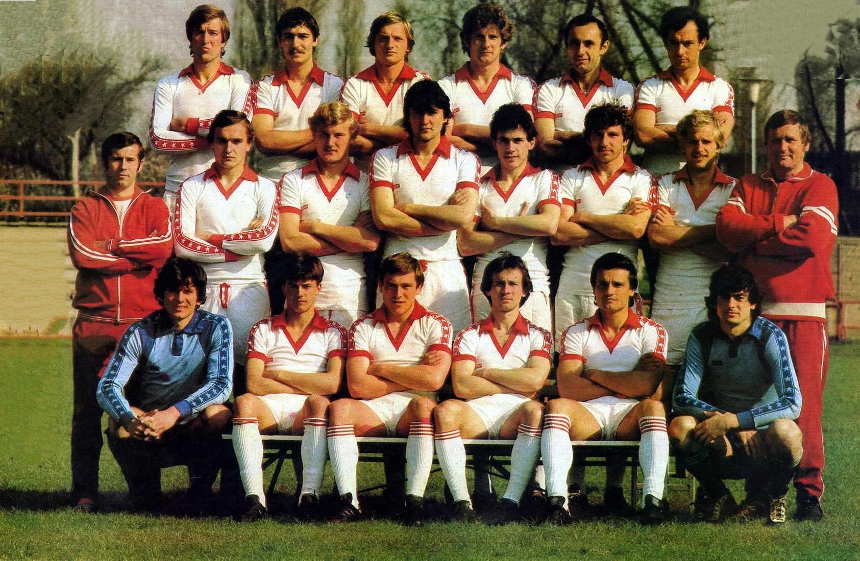 osztalynaplo_pinter_sandor_bp_honved_1979_80.jpg