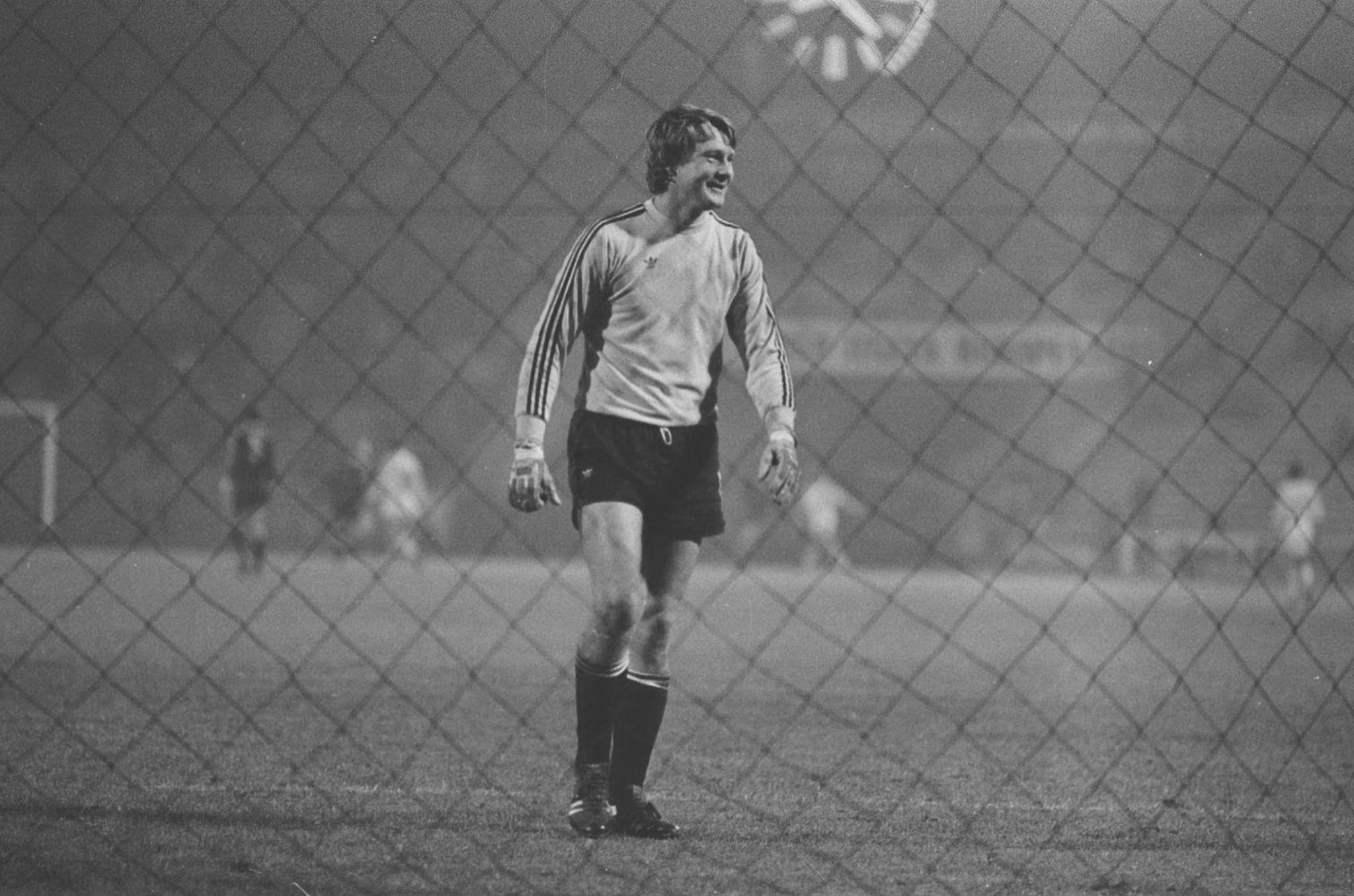 osztalynaplo_rothermel_adam_ujpesti_dozsa_1979_tavasz.jpg