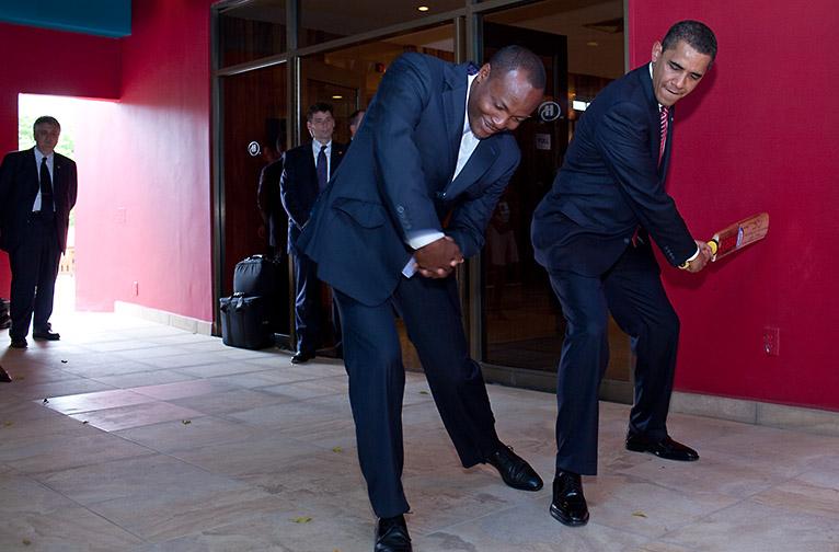 Barack_Obama_&_Brian_Lara_in_Port_of_Spain_4-19-09.JPG