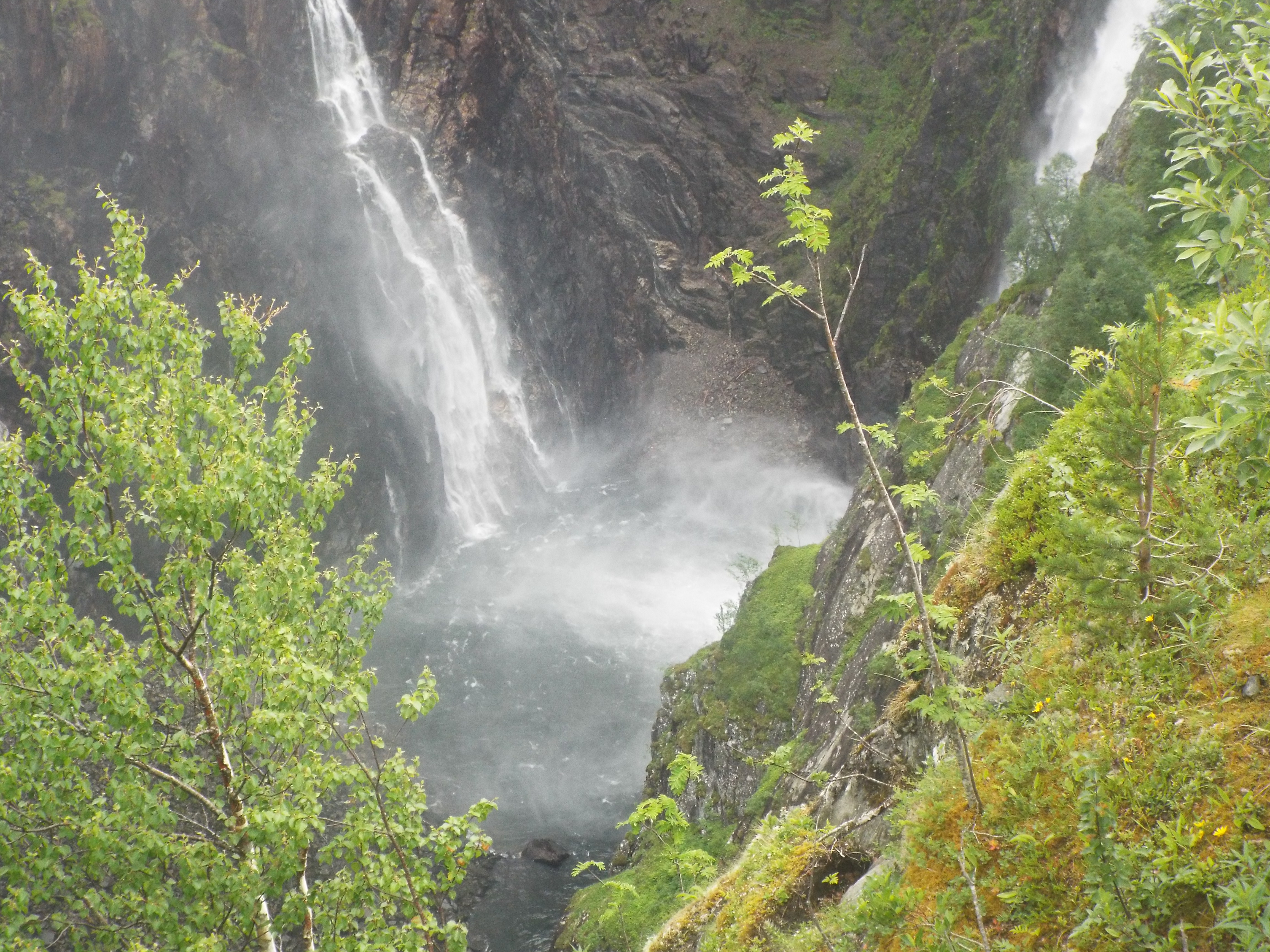 voringsfossen1.JPG