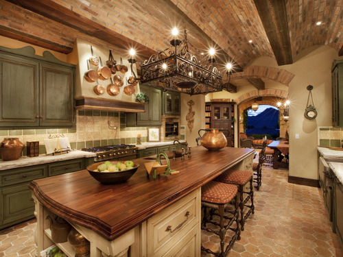 tuscan-kitchen[1].jpg