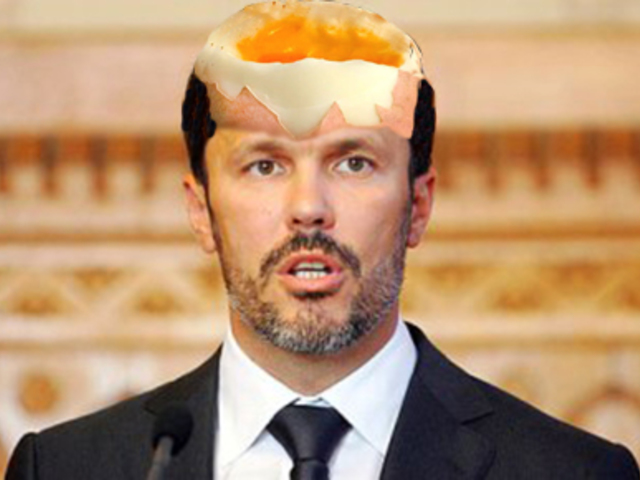 Lázár - Rogán = cicaharc a kommunikáció körül