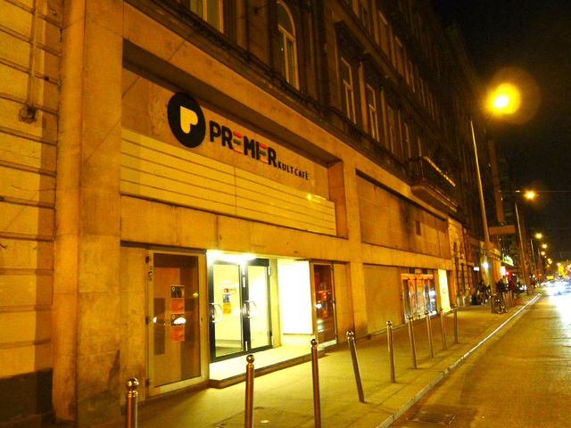 Alulról építkezik a jövő Budapestje - Premier Kultcafé