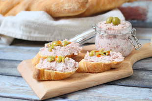 Fűszeres mortadella krém