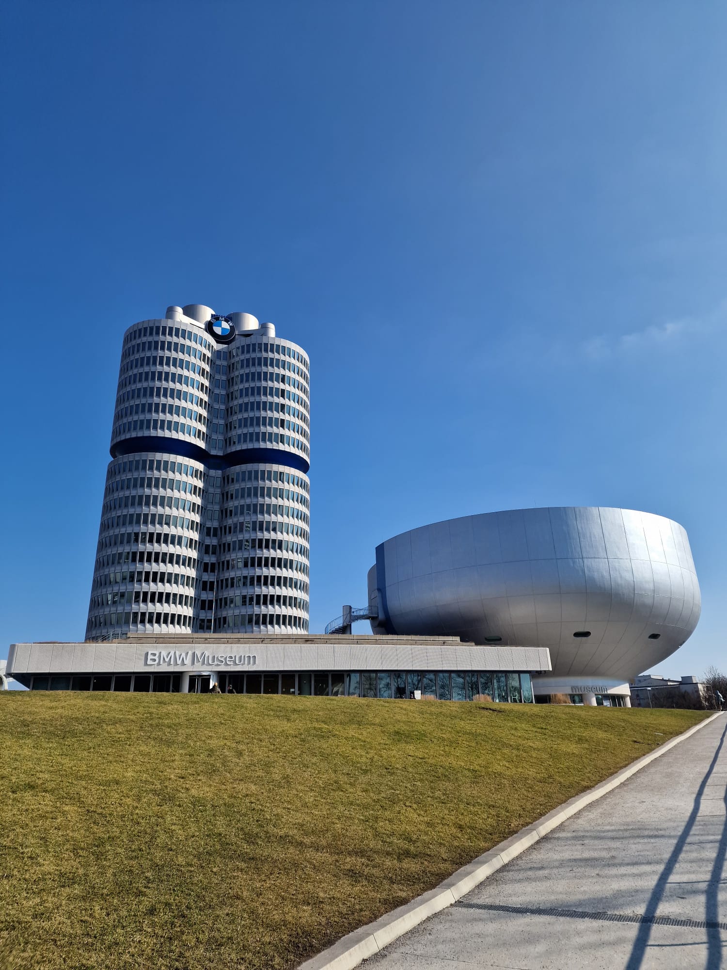 bmw_muzeum.jpg