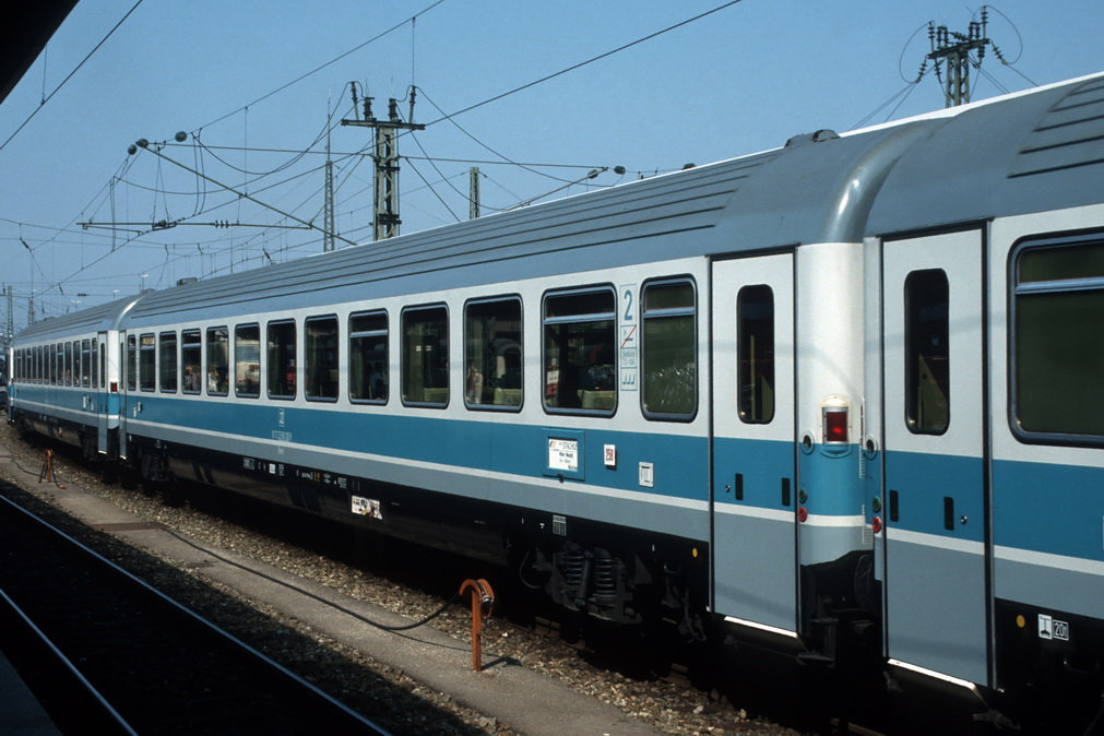 jz-beelmt-61-72-20-90-000-6-muenchen-2_8_91.jpg