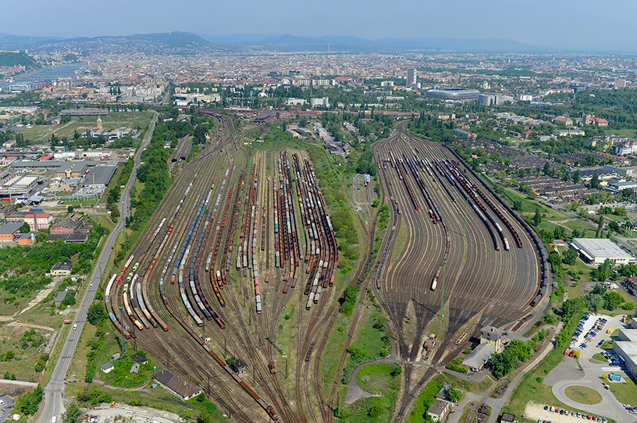 fradi_rendezo_csop_lira.jpg