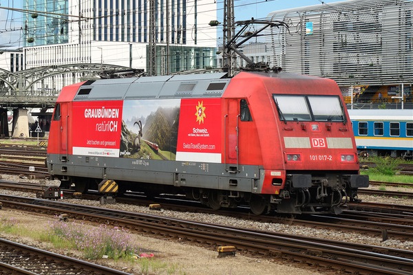 101-017-2-graubuenden-in-muenchen-hbf.jpg