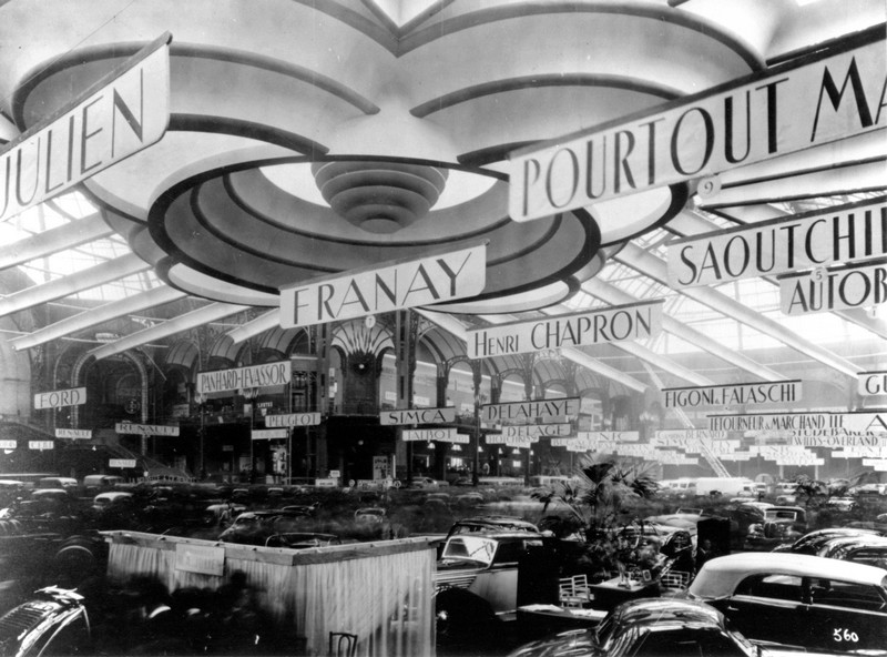 Salon_de_L'Automobile_de_Paris_1946.jpg